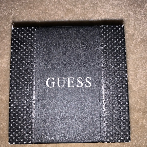 GUESS SILVER WATCH main image 3
